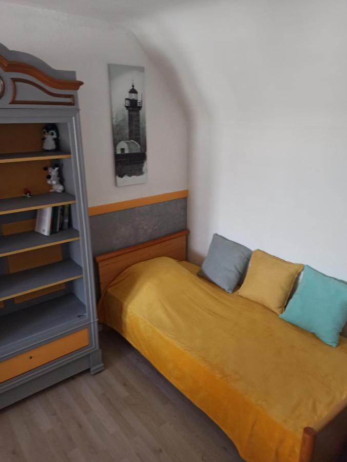 Holiday home Ty-plouz Plougoumelen